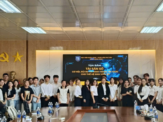 Tọa đàm “Tài sản số: Cơ hội, rủi ro và hành trang cho sinh viên trong kỷ nguyên số”